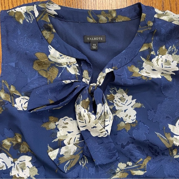 Talbots Blue White Floral Print Dress Tank Blouse Size Extra Small - Picture 2 of 7